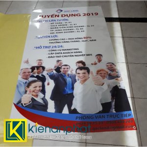 in Standee tuyển dụng