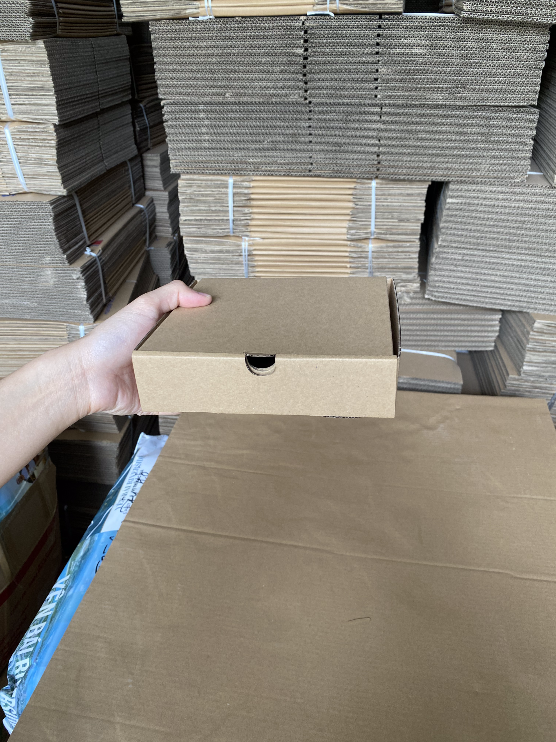 QT Print – Xưởng in bao bì giấy giá rẻ